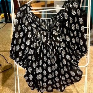 Brand New with tag Old Navy floral top